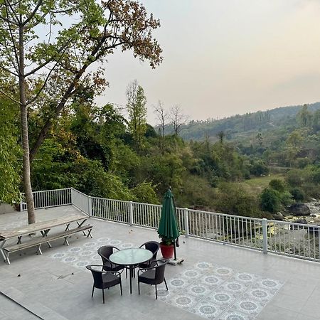 Saraiville- Luxury Riverside Cottages Ντεχραντούν Εξωτερικό φωτογραφία