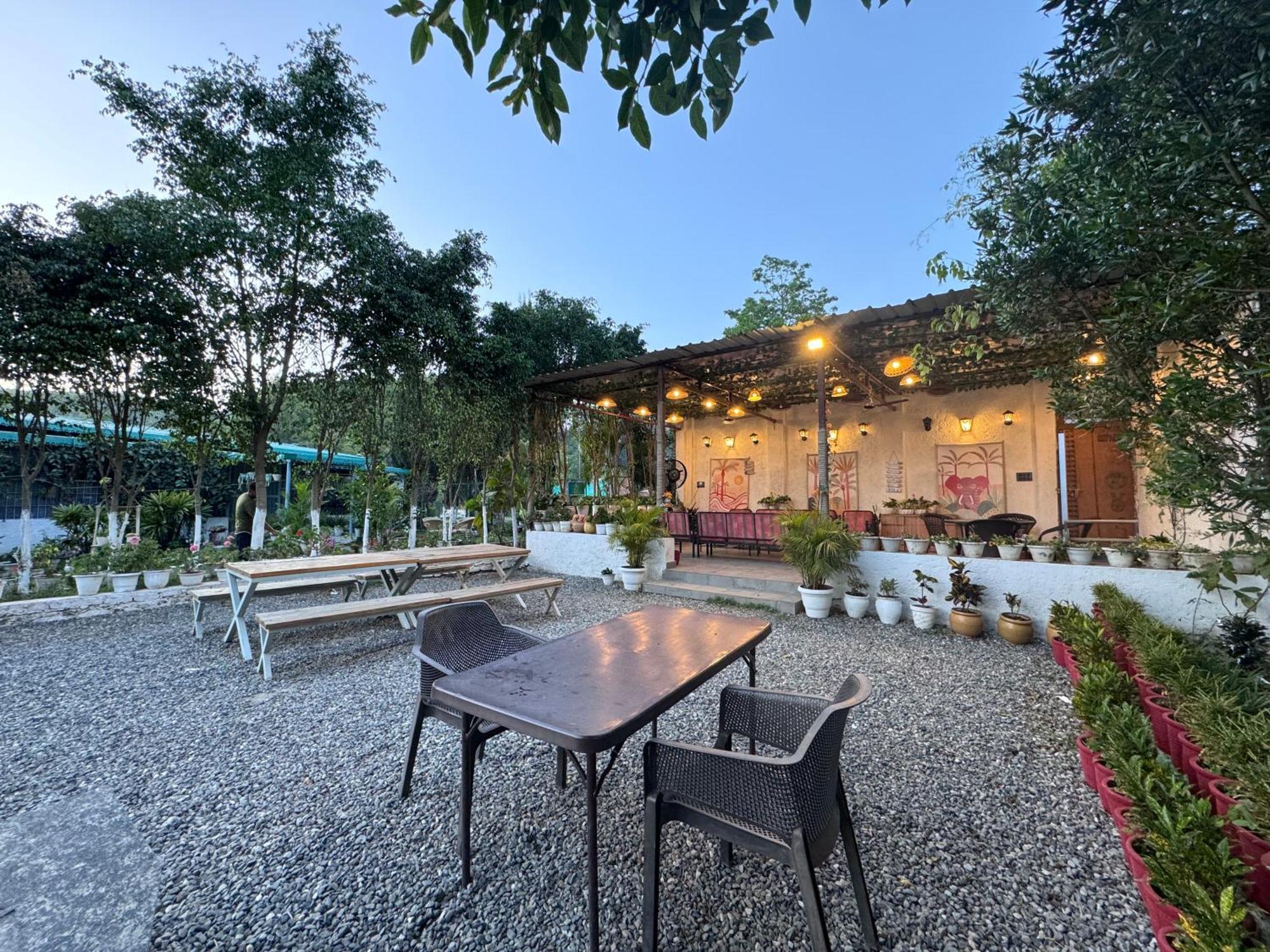 Saraiville- Luxury Riverside Cottages Ντεχραντούν Εξωτερικό φωτογραφία