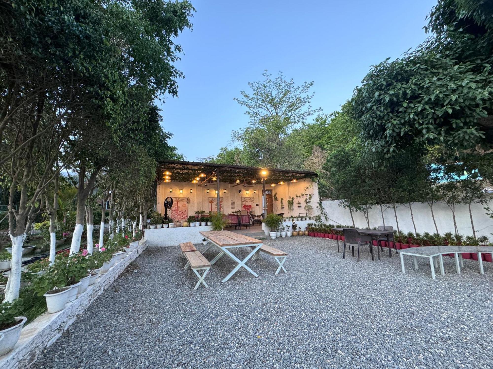 Saraiville- Luxury Riverside Cottages Ντεχραντούν Εξωτερικό φωτογραφία