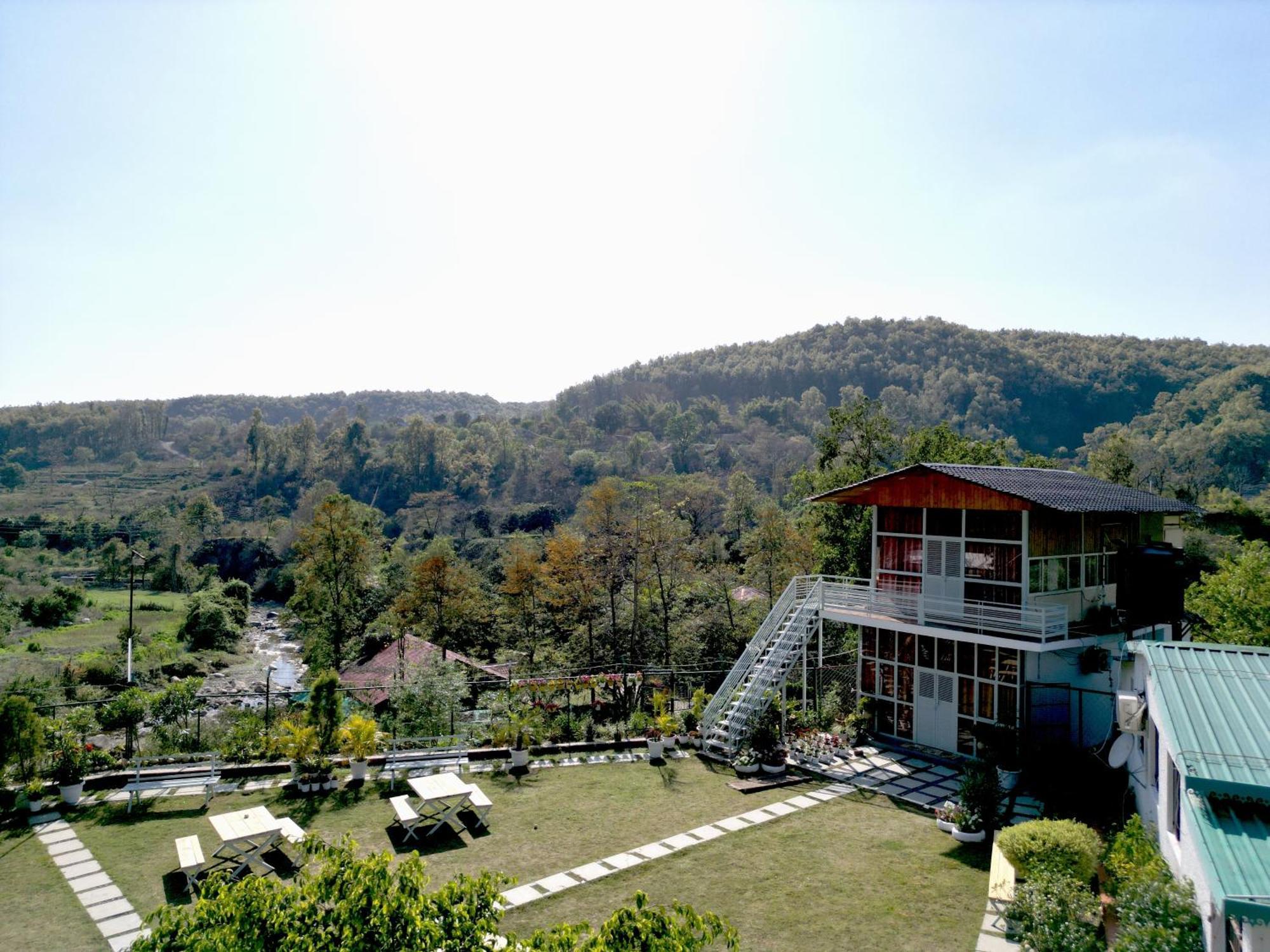 Saraiville- Luxury Riverside Cottages Ντεχραντούν Εξωτερικό φωτογραφία